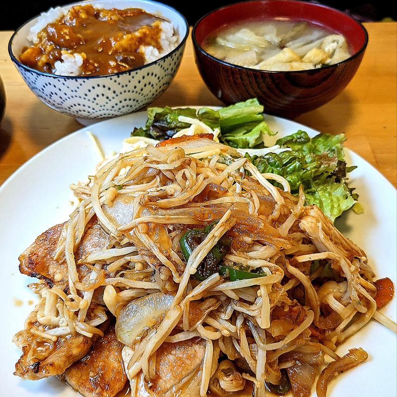 生姜焼き定食(食事処門一)