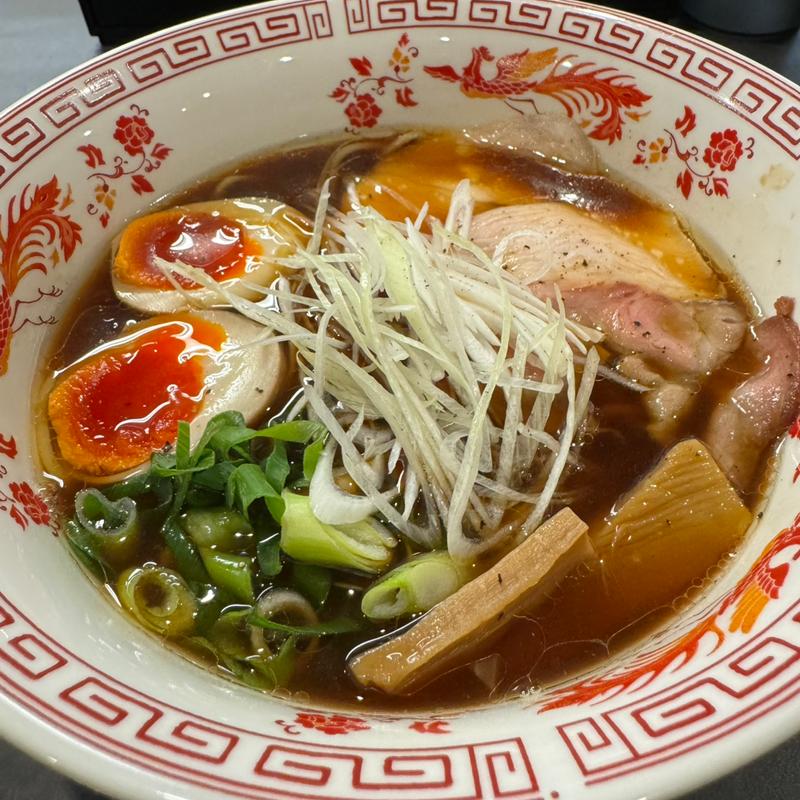 鶏醤油そば(麺と酒と肴 人つなぎ)