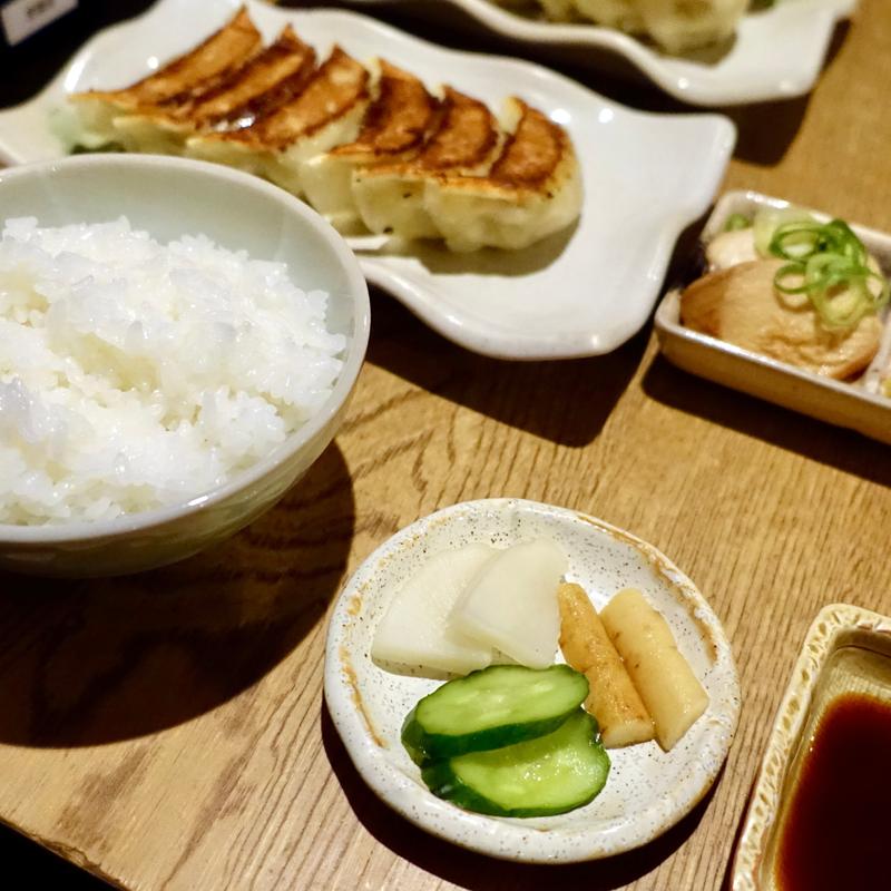 ぎょうざ定食B(ぎょうざ処 高辻 亮昌)