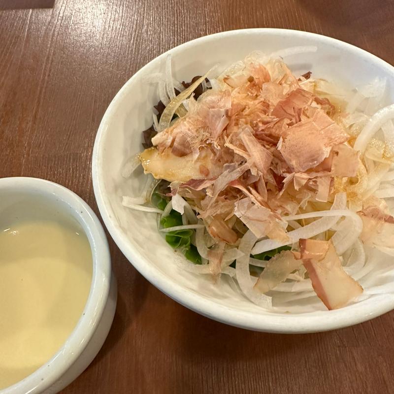 ランチセット サラダとスープ(グラタン & サラダ の店 リゾート)