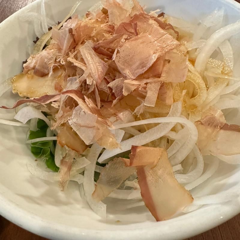 オニオンサラダ(グラタン & サラダ の店 リゾート)