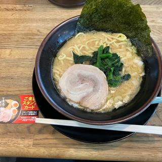 ラーメン(横浜家系ラーメン 無限家)