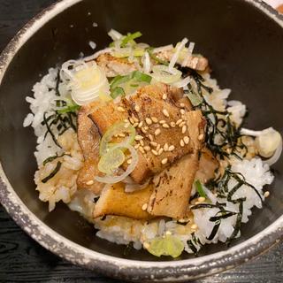 チャーシュー丼(麺や響)