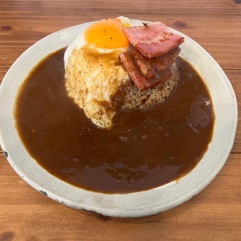 ベーコンエッグカレー(フジヤマプリン 宮崎 )