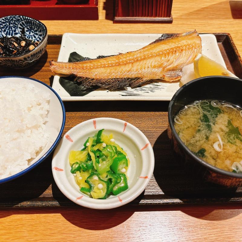 しまホッケ定食(恵比寿 土鍋炊ごはん なかよし 渋谷ストリーム店)