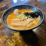 濃厚オマール海老味噌ラーメン(味噌ラーメン専門店 吟玉)