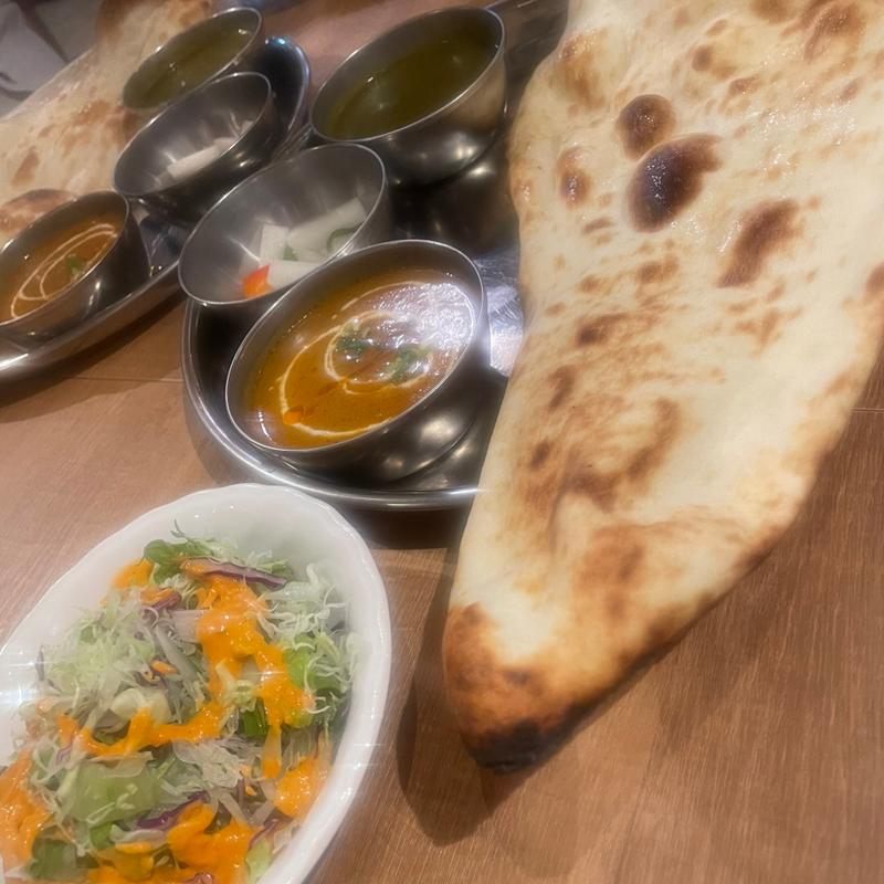 Bランチ(RAJA & CAFE - OSAKA JIGRI DOHORI SAJH)