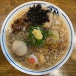 背脂生姜醤油ラーメン(生姜醤油専門 我武者羅 幡ヶ谷本店)