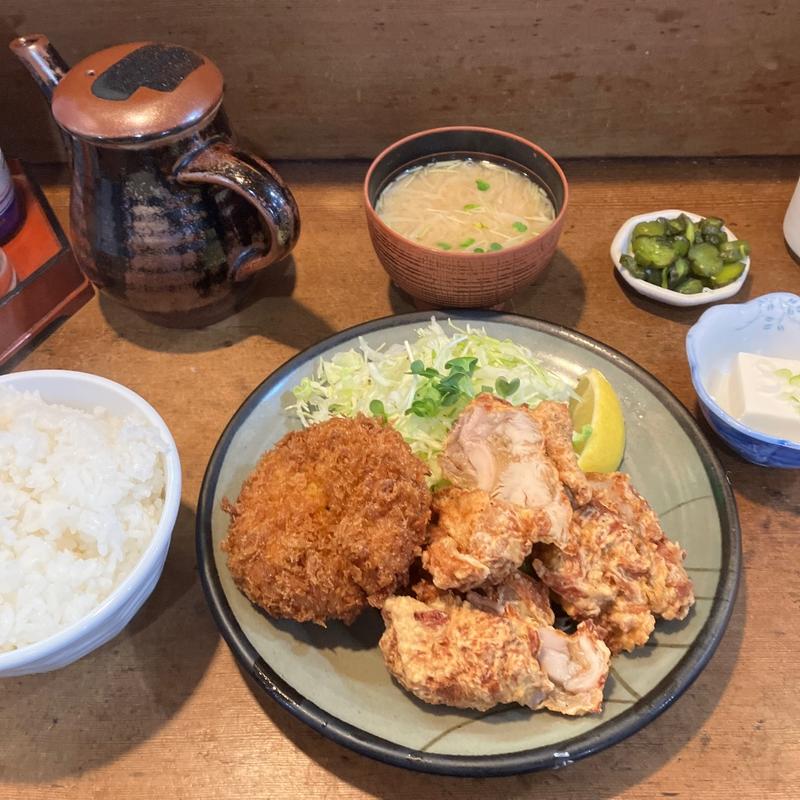 メンチカツと唐揚げ定食(和食とんかつ 三田)