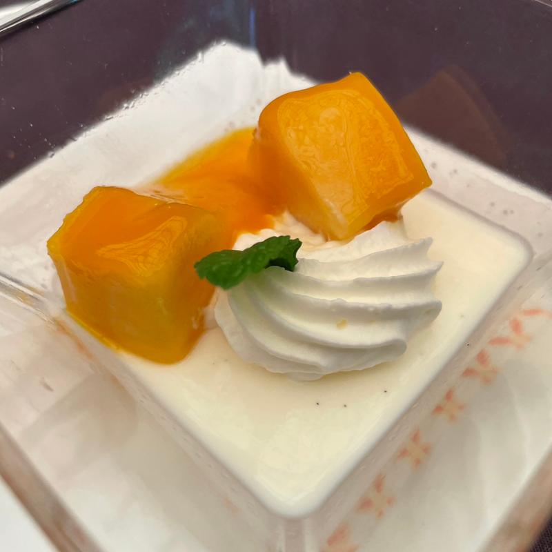 季節のブランマンジェ大阪迎賓館スタイル(大阪城西の丸庭園 大阪迎賓館)