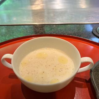 長崎産新じゃがスープ(ステーキ円山 （ステーキマルヤマ）)