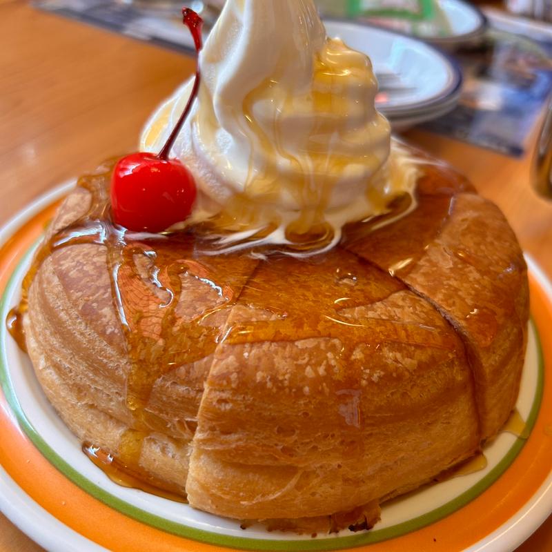 シロノワール(コメダ珈琲店　 足立竹の塚店 )