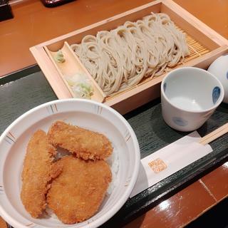 へぎそばとタレかつ丼セット