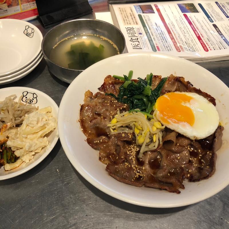 名物！豚丼(韓豚屋 銀座三丁目店)