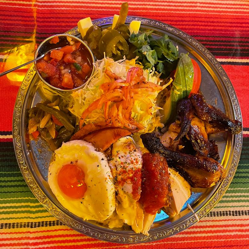 バブル盛り(半羽)(墨国回転鶏料理 福島店 )