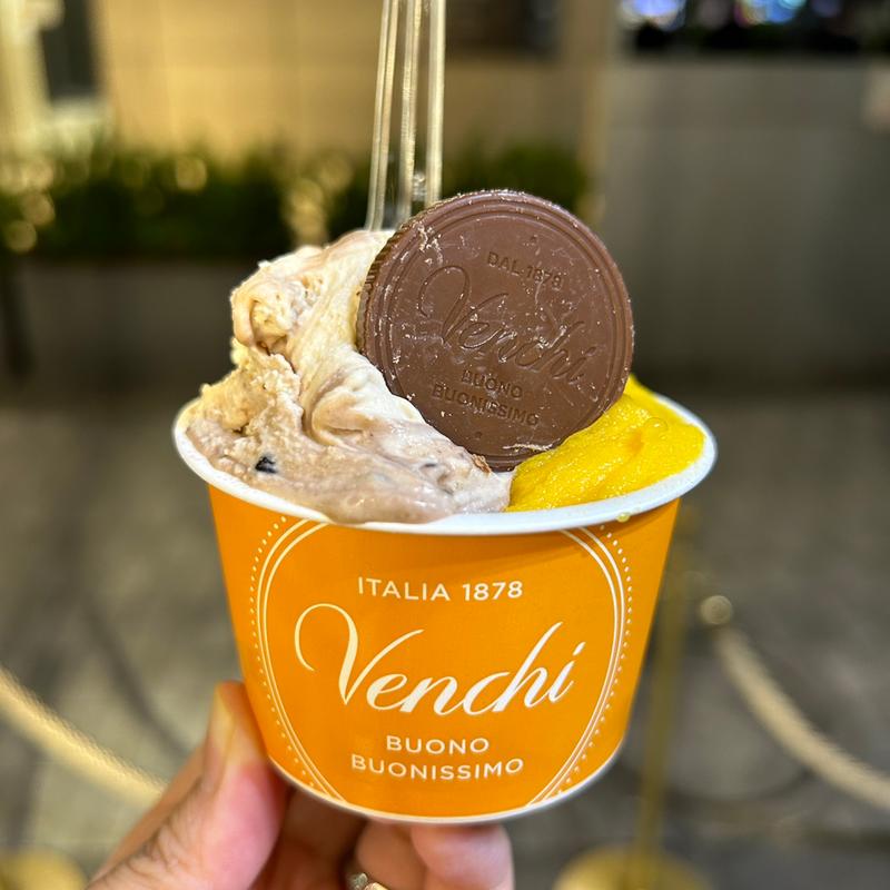 ピッコロ(Venchi Ginza)