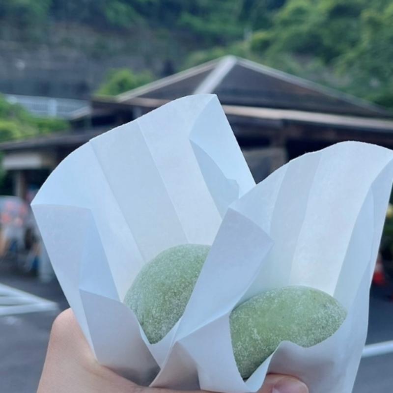 よもぎ餅(黒滝こんにゃく　よもぎの里)