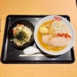 (トルネコパーパ)雪塩ラーメン＋ミニマヨジロ飯セット(#新宿地下ラーメン)
