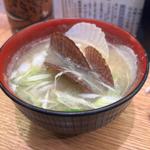 稚貝の味噌汁(立ち食い寿司 根室花まる 東京ミッドタウン八重洲店)