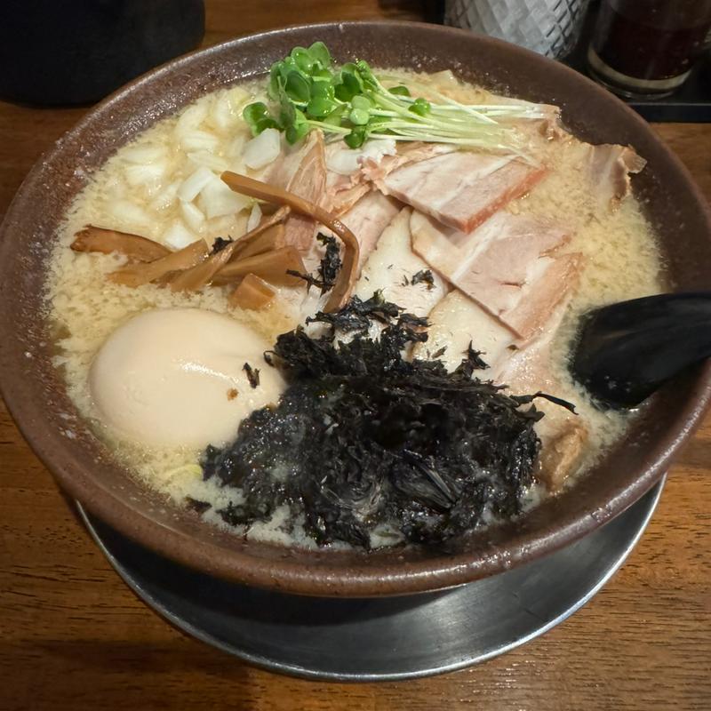 背脂みそちゃーしゅー(らーめん家 りりん)