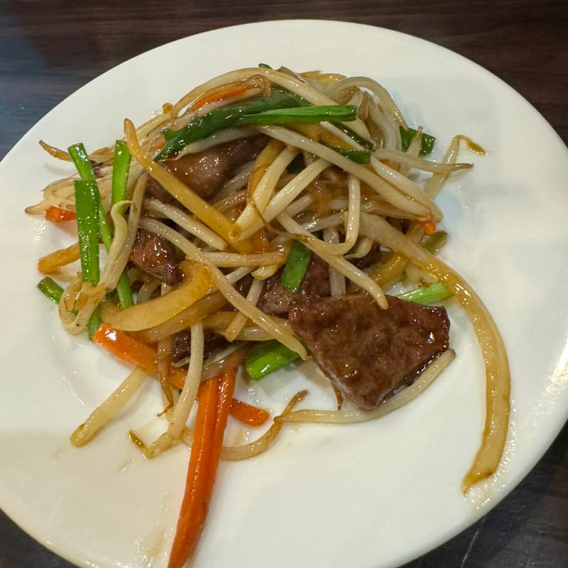 レバニラ炒め(福満溢)