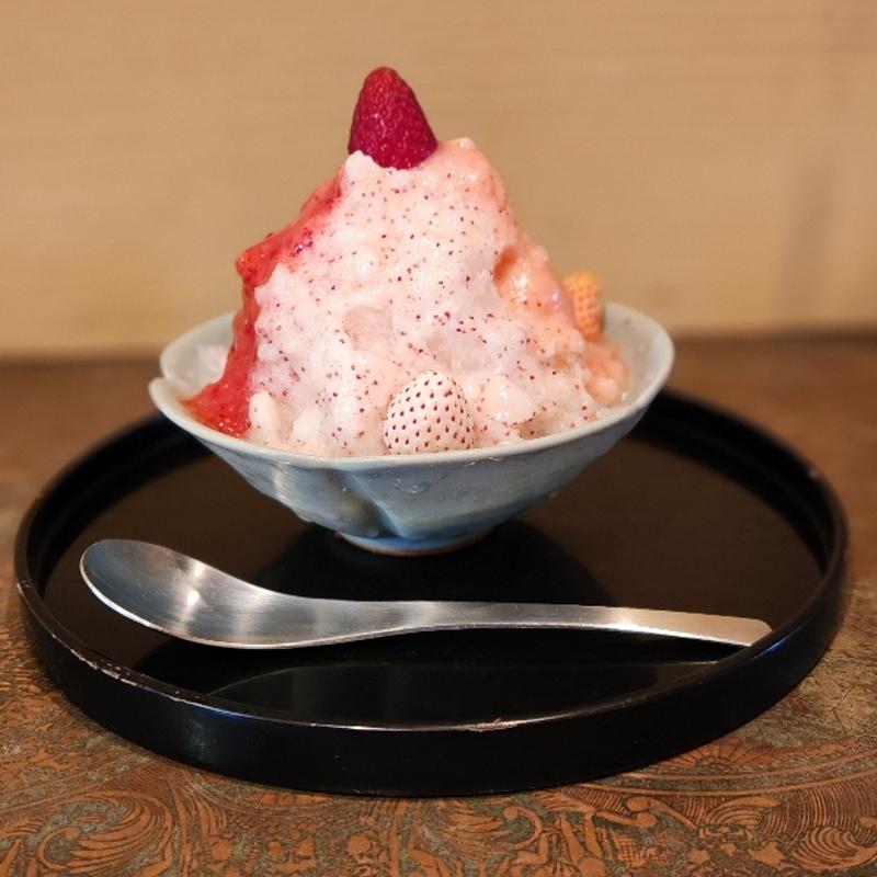 いちご 3色がけ(こち かぜ)