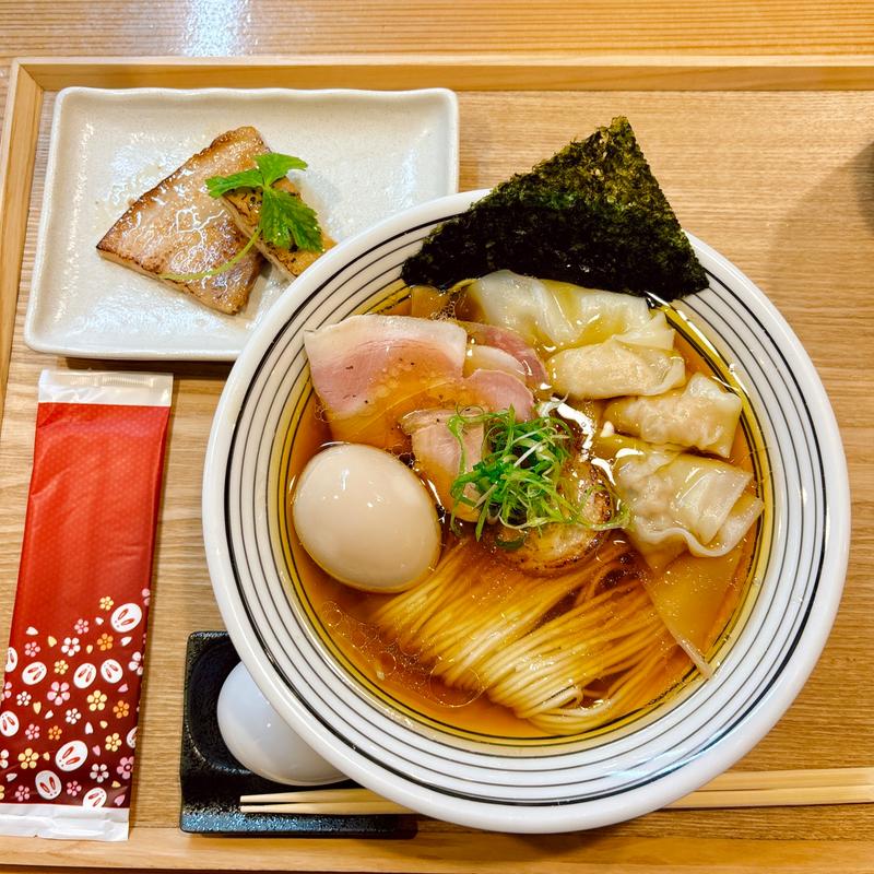 特製中華そば(お醤油)(麺道千鶏)