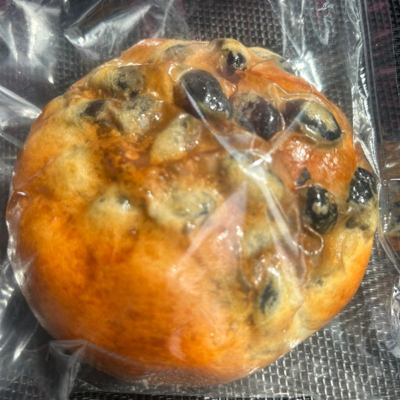 黒豆パン(西洋軒 )