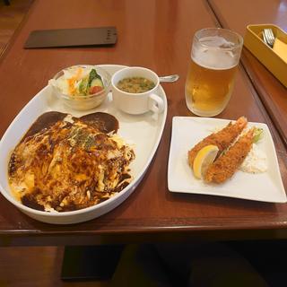 小村井飯(オムライス) 海老フライ(2本)(Kitchen KAMEYA 洋食館)