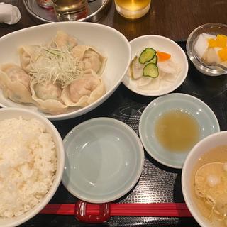 エビ水餃子セット(成城飯店 成城餃子)