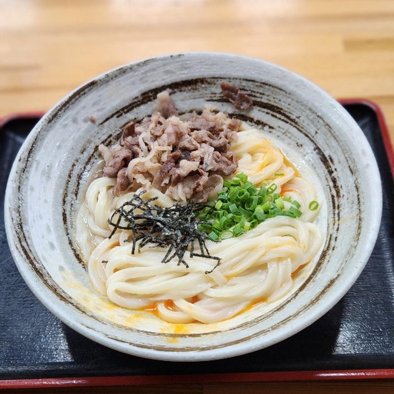 肉釜玉うどん(うどん蔵ふじたや)
