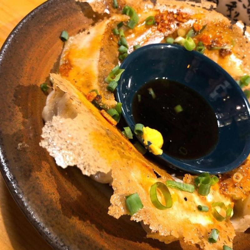 餃子(や台ずしJR灘駅前町)