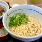 冷やしはいからうどん(なか卯 すすきの西店 )