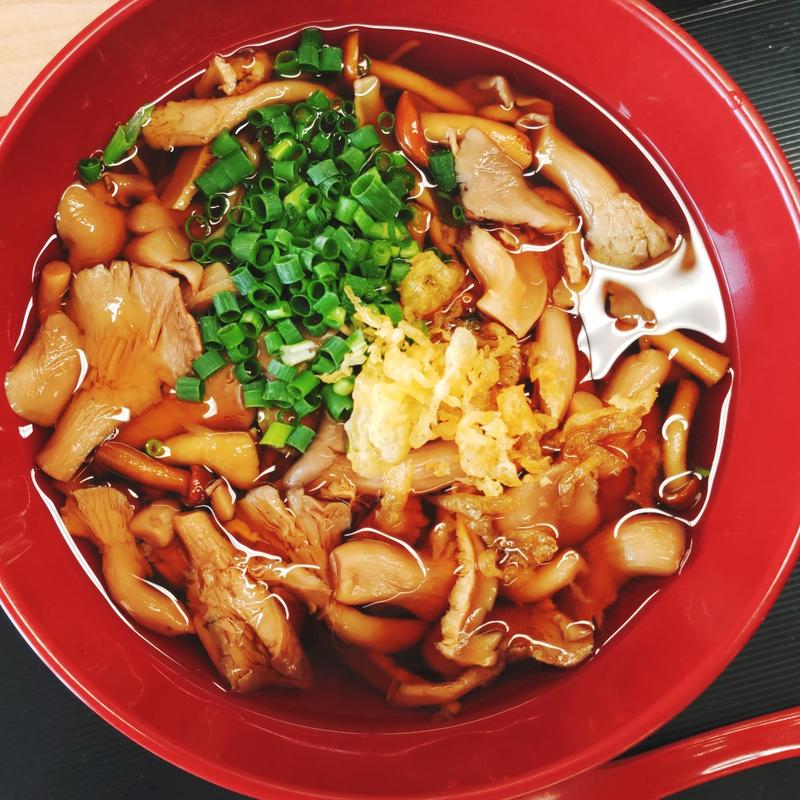 どっさりきのこ蕎麦(さわら麺処)