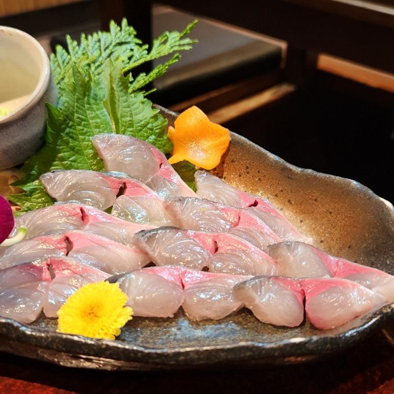 首折れさばのお刺身(海彩酒楽 膳兵衛庵 )