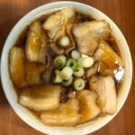 チャーシュー中華そば(濃厚中華そば 佐とう)