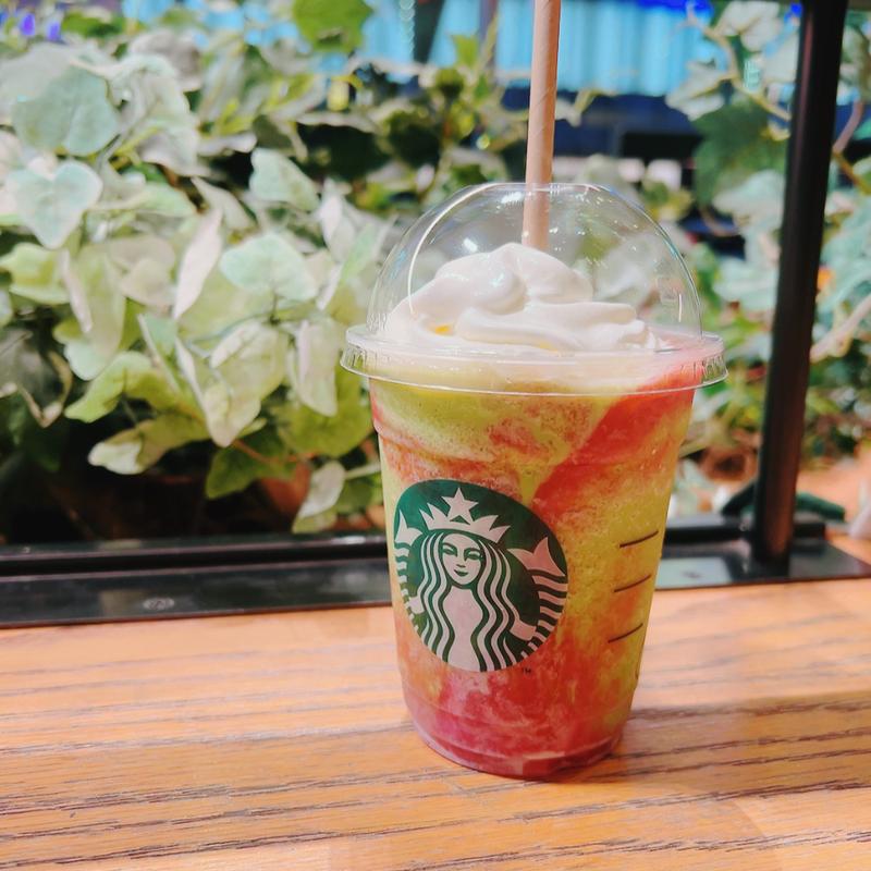 抹茶 イチゴ クリーム フラペチーノ(スターバックスコーヒー 枚方 蔦屋書店)