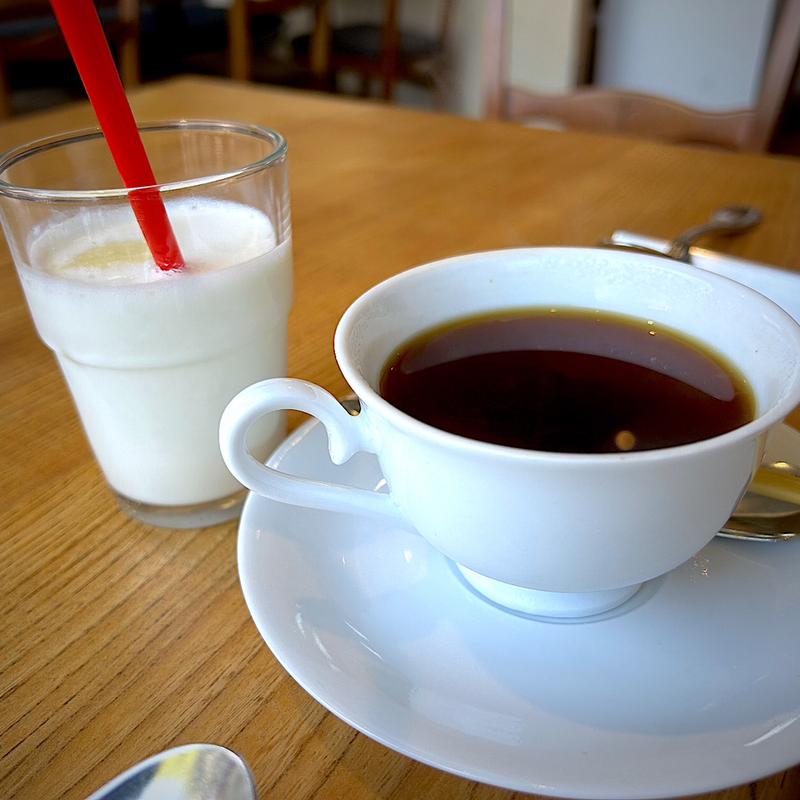 ラッシー＆コーヒー(イオンヤ （INONIA）)