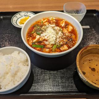 豊麻婆豆腐定食(OREG-A-YUTAKA 食堂)