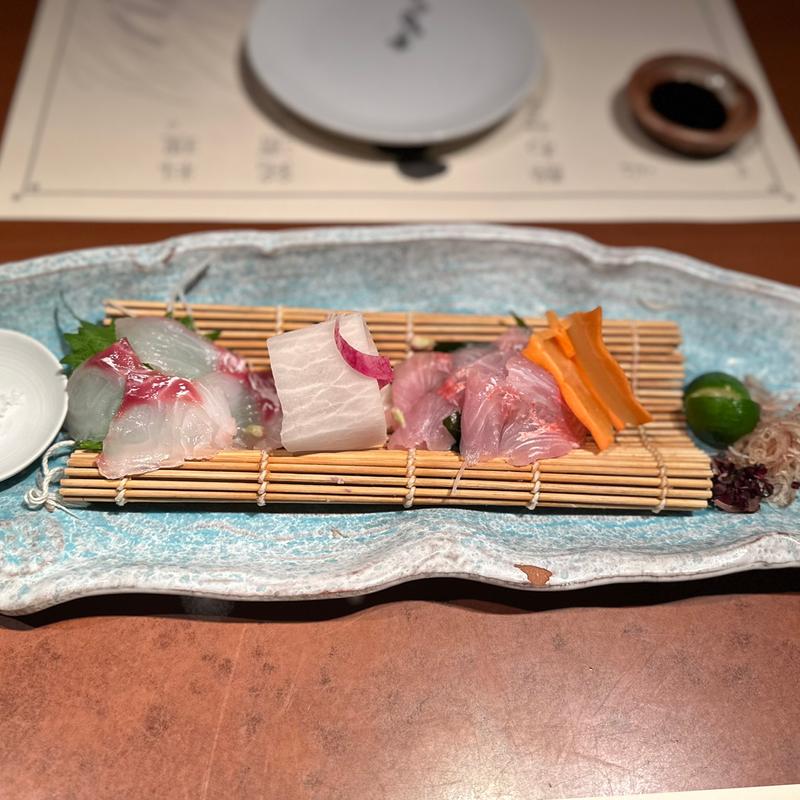 金目鯛と天然鯛のお造り(ころころ亭 平野別宅)