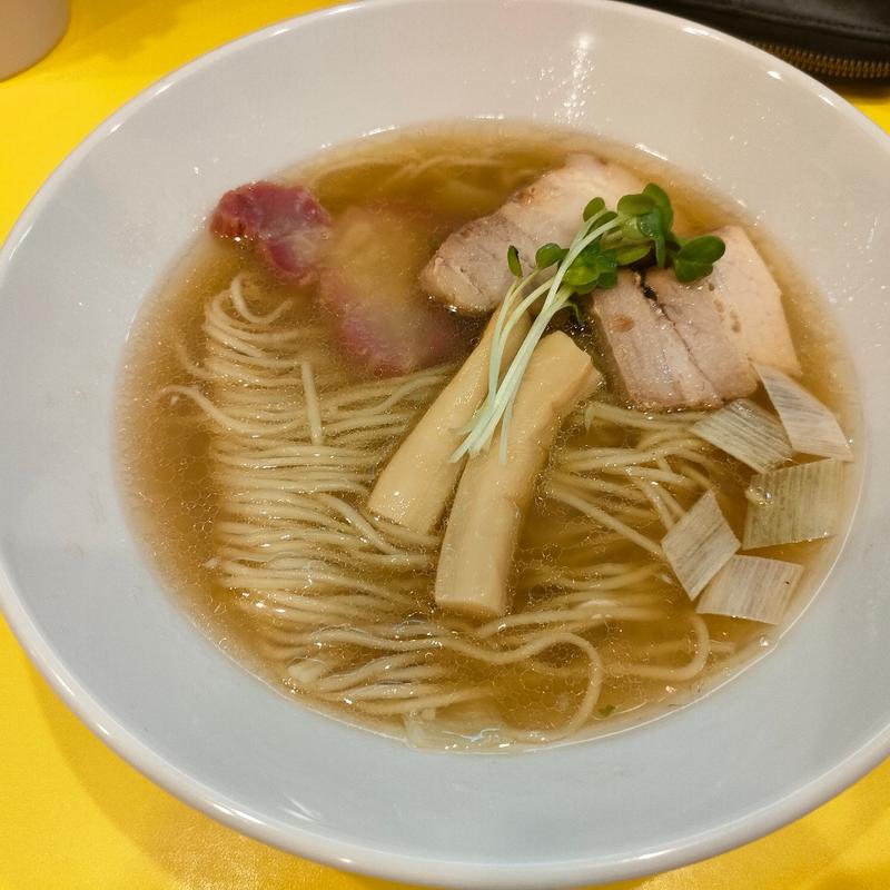 白醤油ラーメン(ラーメンニュー松戸)