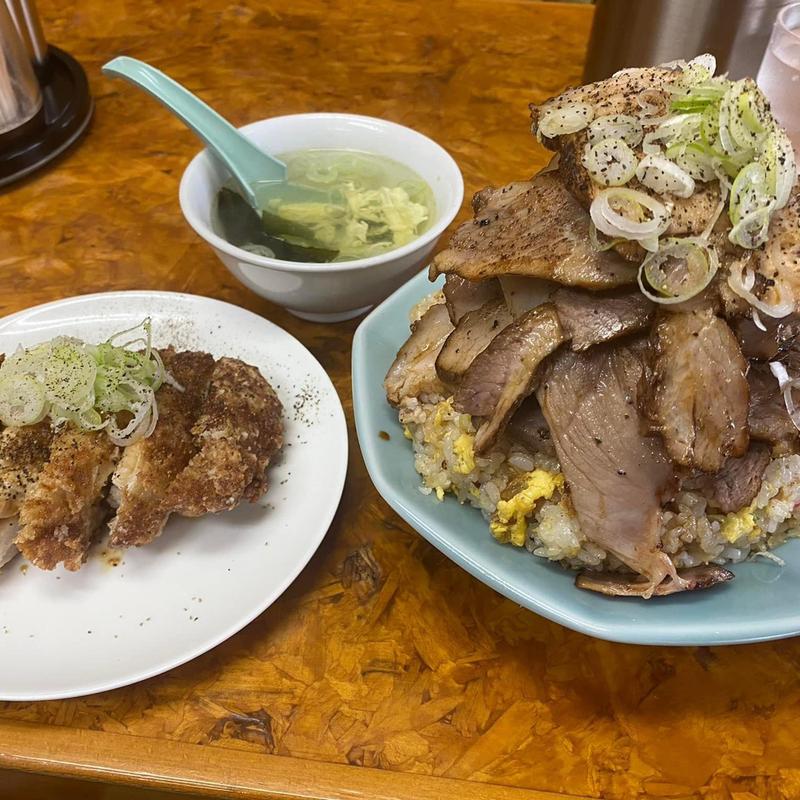 チャーシューチャーハン 唐揚げ(かし亀)
