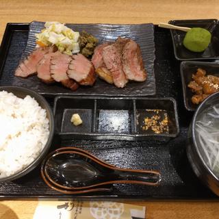 (仙台牛たん焼 とらまつ)
