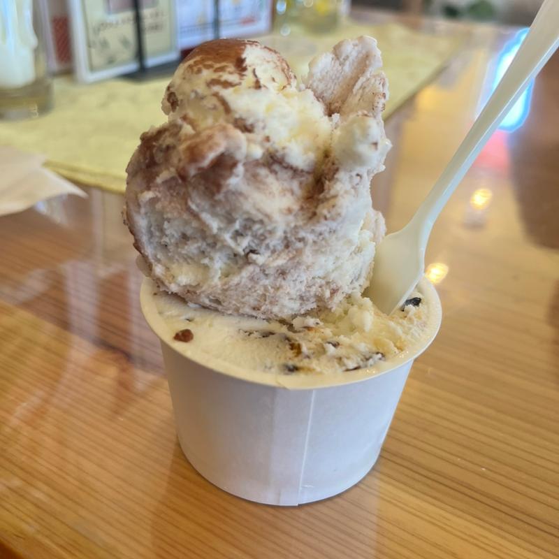 ジェラート（チーズケーキ、ティラミス）(ツキサップ農園)