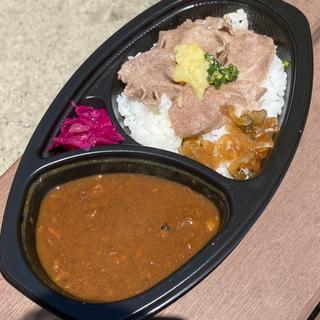 牛タン肉肉カレー(田中精肉店 六本松本店)