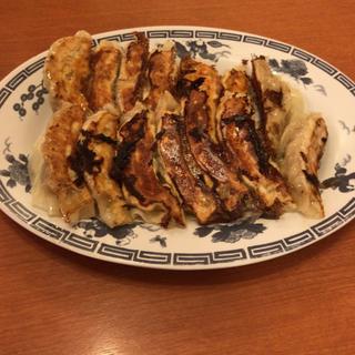 餃子(中華料理 寿楽 )