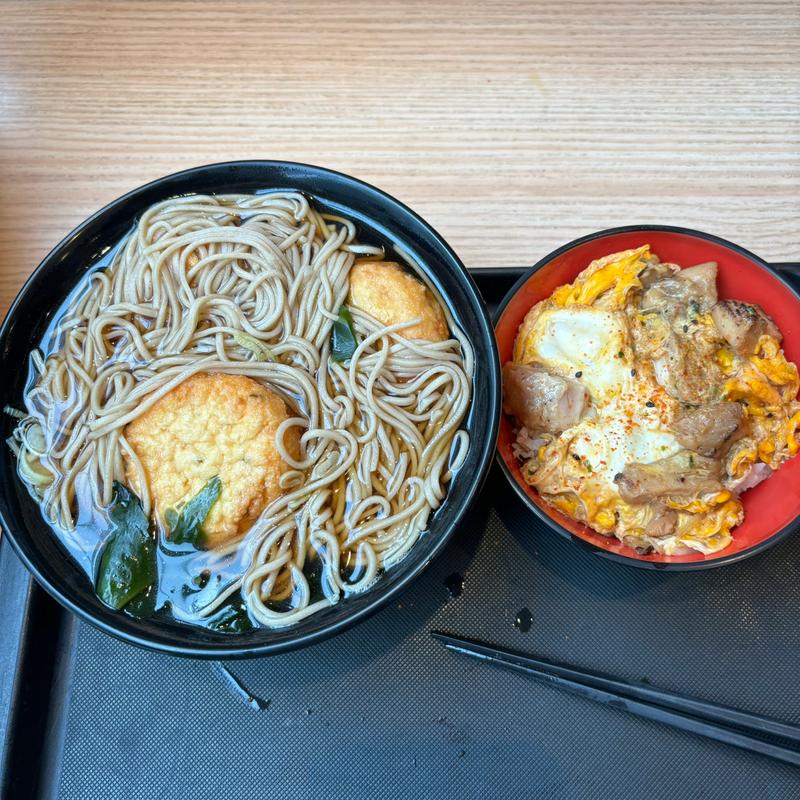ミニ炭火焼親子丼セット(名代 富士そば 代々木店 （ふじそば）)