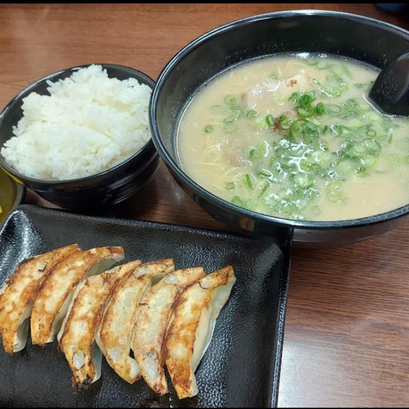 ラーメンセット(長浜ラーメン 力(りき) 潤店)