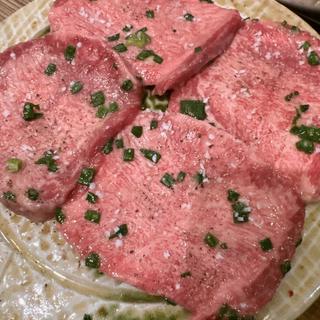 上タン塩(焼肉 ラッキー)