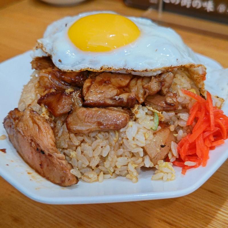 スーパーチャーシューエッグ炒飯(大阪王将 トツカーナモール店)